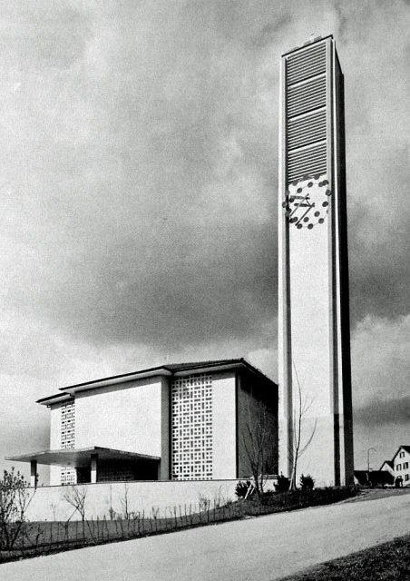 Turm und Eingangsbereich (1957)